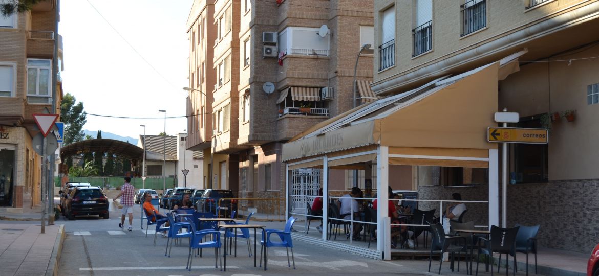 La Comunidad Valenciana abrirá las terrazas a partir del 1 de marzo_603809be1238d.jpeg