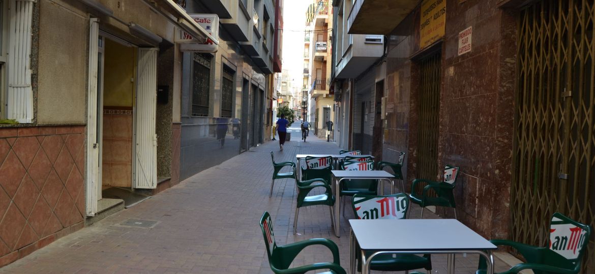 Los hosteleros valencianos trasladarán propuestas para el sector en la segunda reunión de la Mesa de Diálogo con la Generalitat Valenciana_603567ff908cc.jpeg