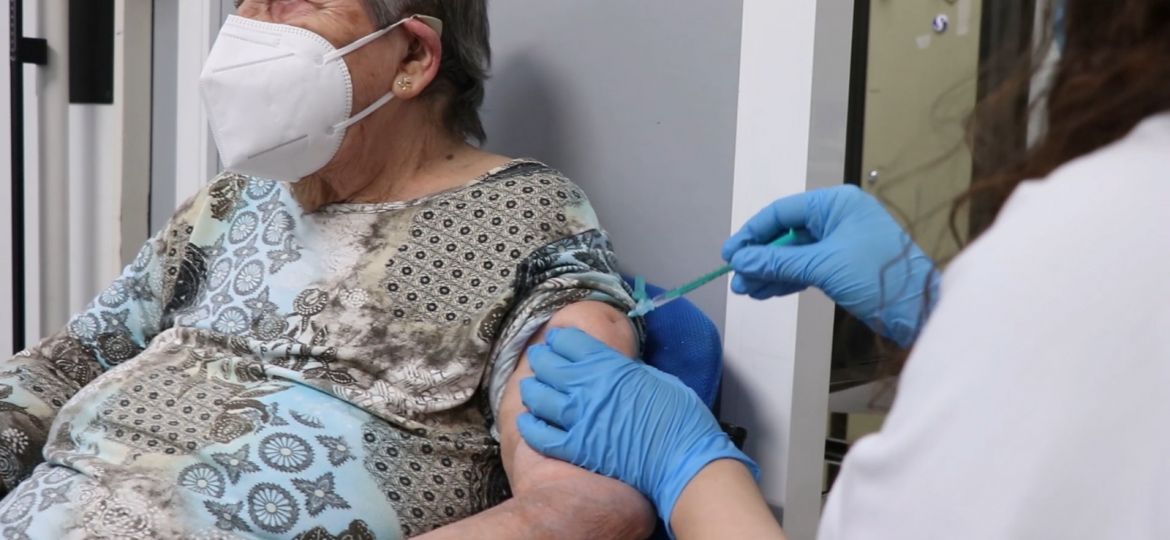 Sanidad inicia esta semana la vacunación frente al covid-19 en mayores de 80 años y en grandes dependientes_6034185b0d9e6.jpeg